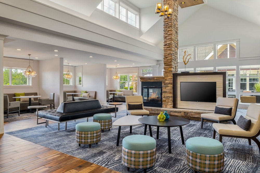 Residence Inn Long Island Islip/Courthouse Complex 33/35