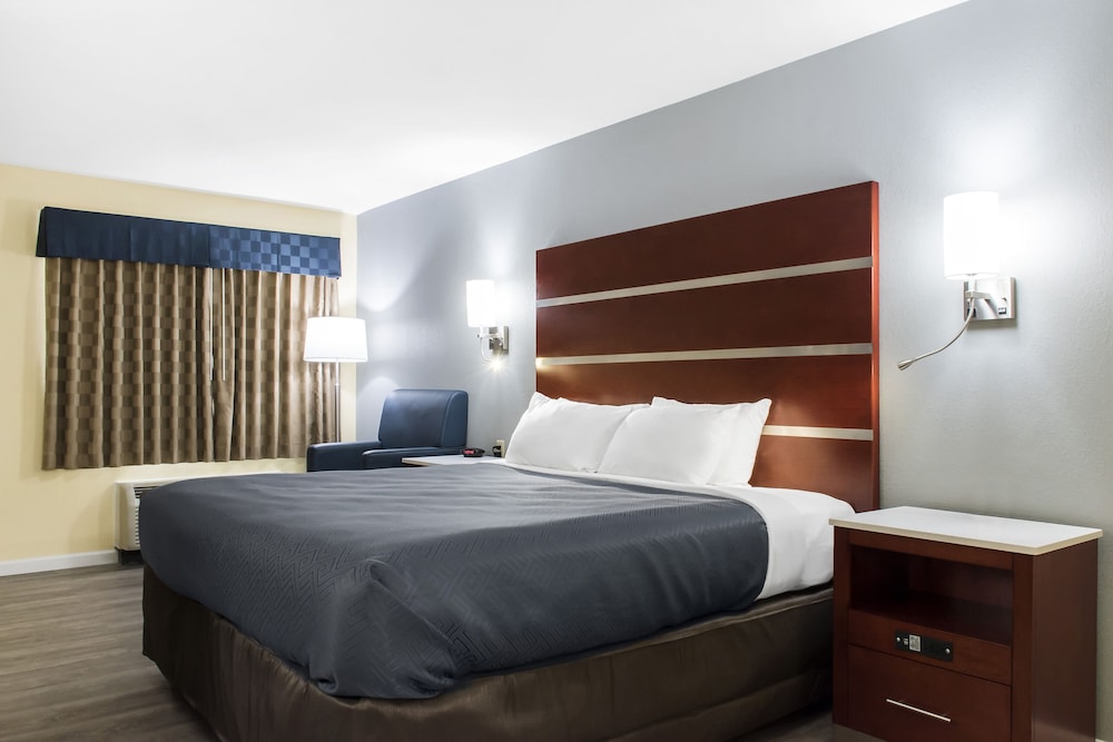 Escape Inn Hershey 13/25