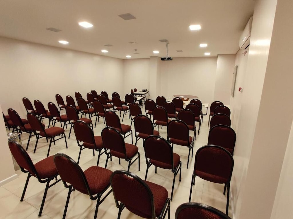 MOGANO EXPRESS HOTEL LTDA 14/19