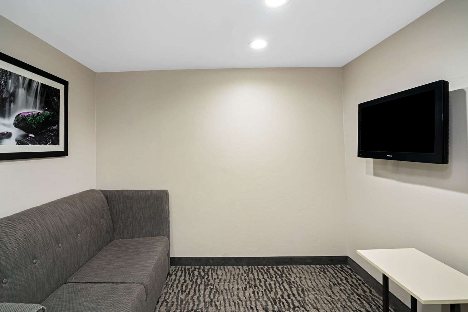 La Quinta Inn & Suites by Wyndham Knoxville North I-75 43/58