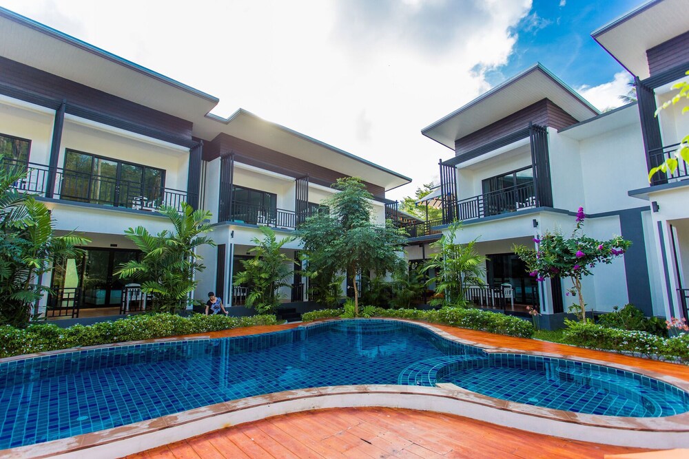 The Ozo Koh Tao 6/50