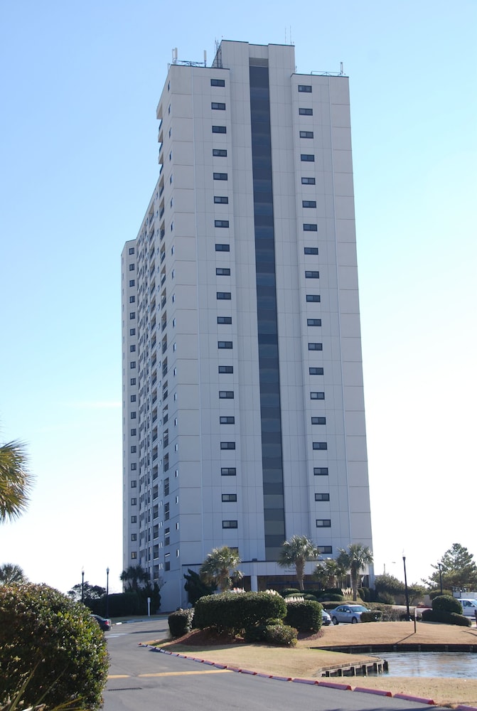Myrtle Beach Resort by Beach Vacations 12/79