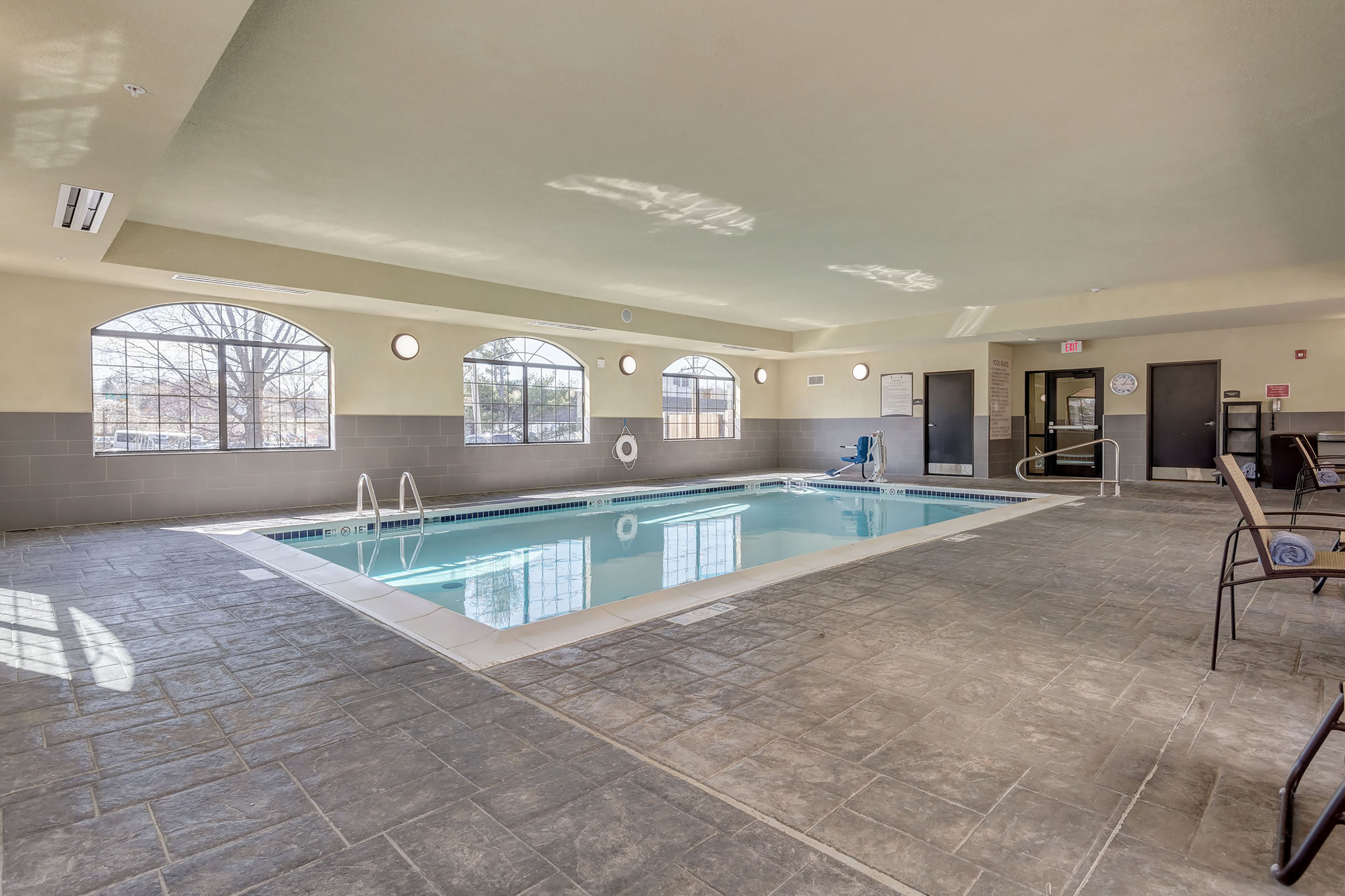 Staybridge Suites St Louis - Westport 12/37
