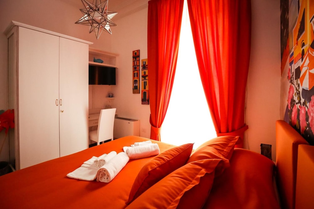 Hotel Napoli Mia 17/65