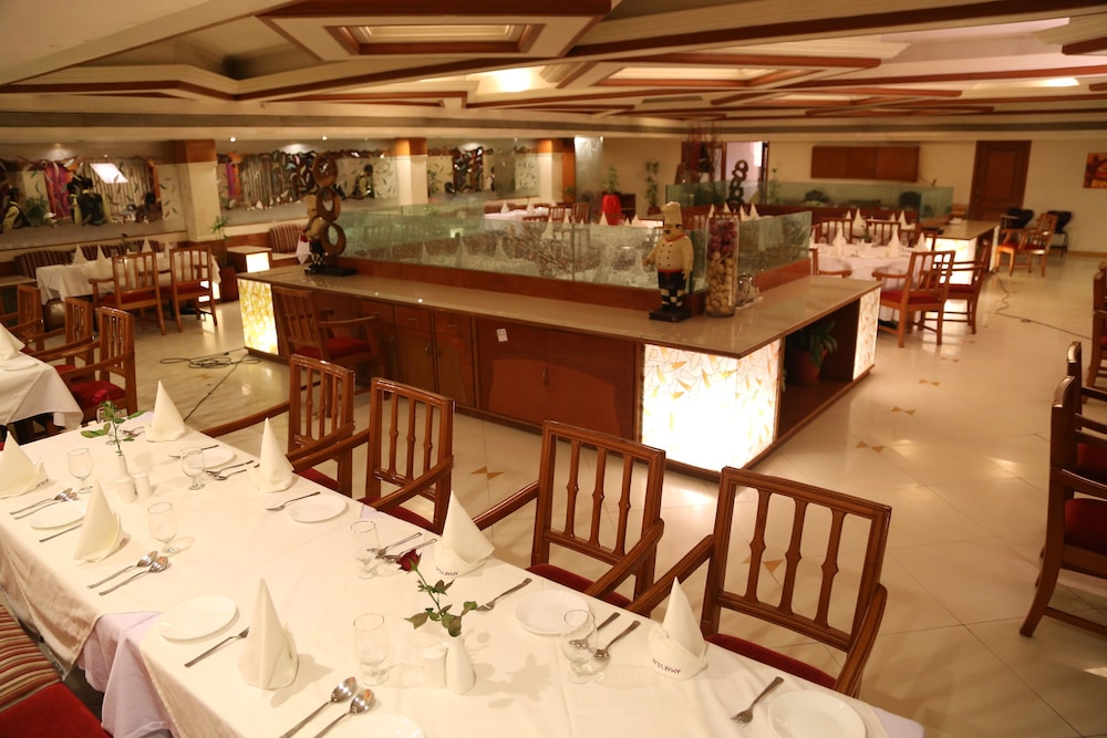 Hotel Amar Vilas 18/35