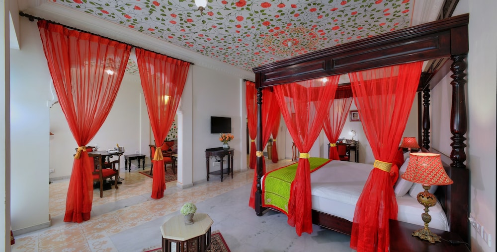 Anuraga Palace Ranthambhore 10/33