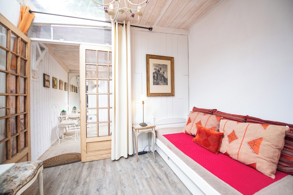 Robinson, Cottage, 1 Queen and 1 Single Bed, Ground Floor