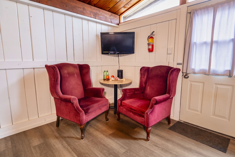 Old Orchard Inn & Spa 30/50