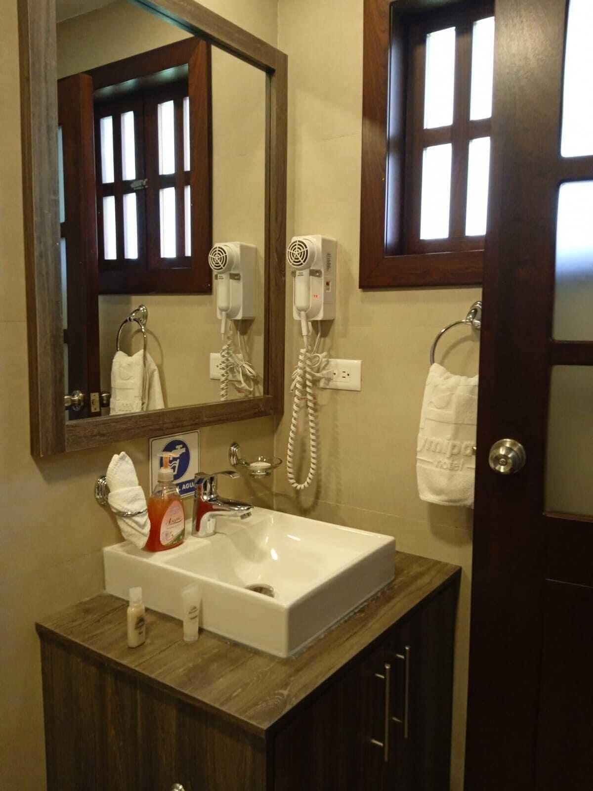 Hotel Raymipampa 50/50
