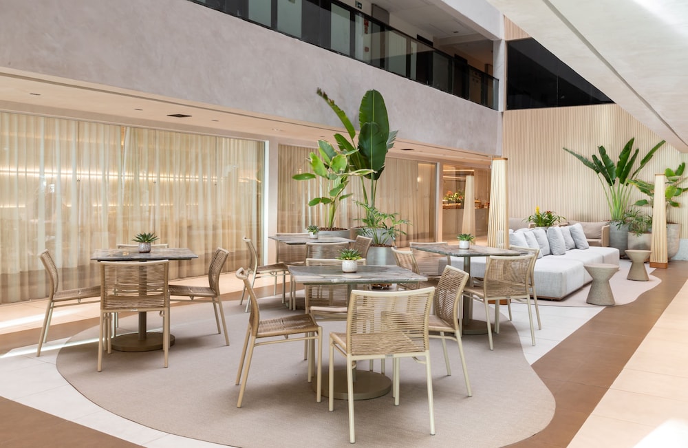 Ritz Suites Grand Hotel Boutique 43/62