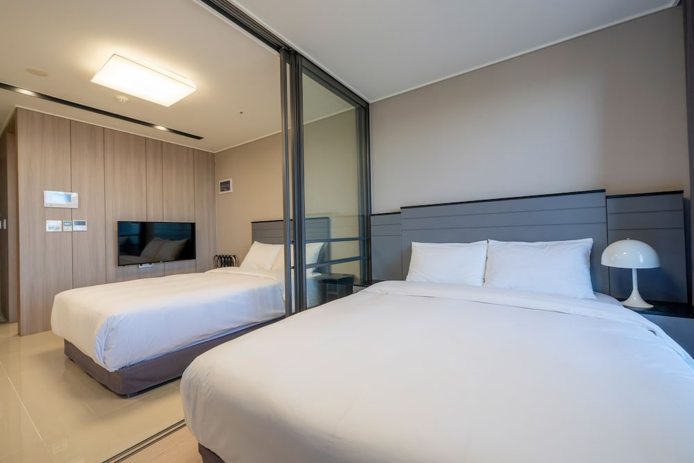 Hotel The Blue Terra Sokcho 13/50