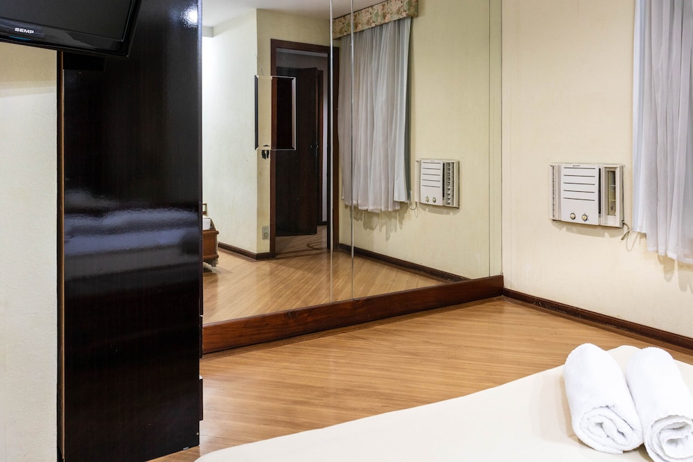 Pompeu Rio Hotel 26/65