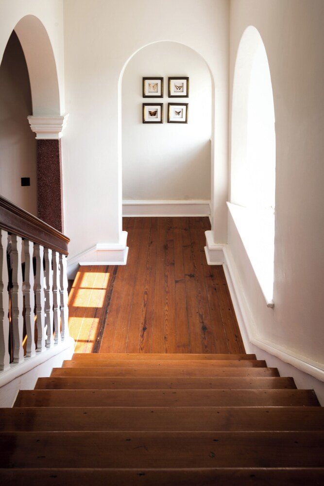 Botha House 19/45