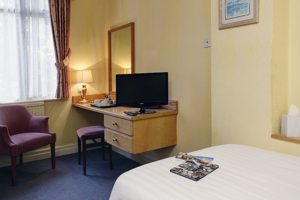 Livermead Cliff Hotel 18/43