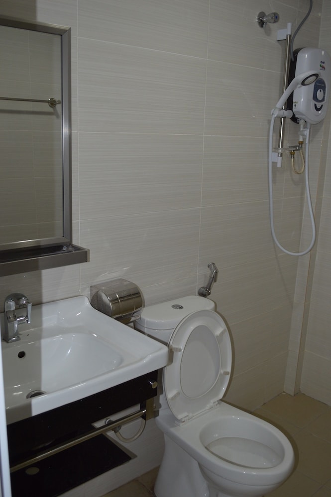 Angsoka Hotel Teluk Intan 29/30