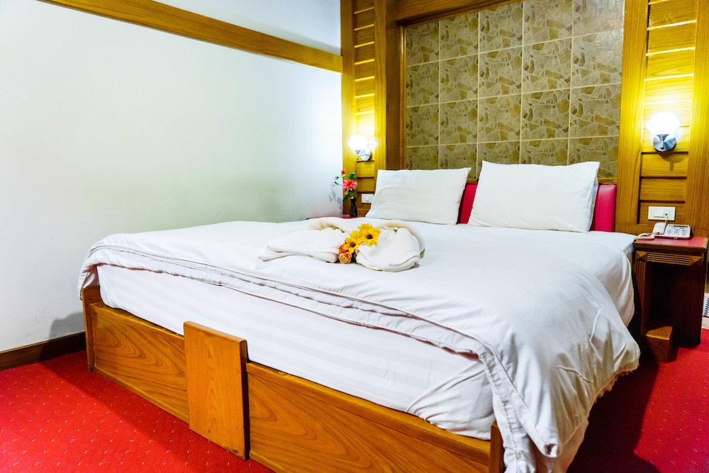 Siri Hotel 31/70