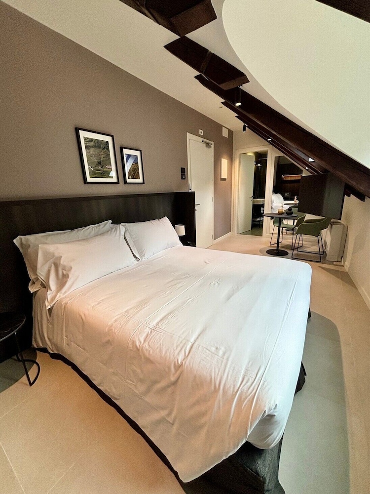 Hotel Stelvio Tirano 34/76