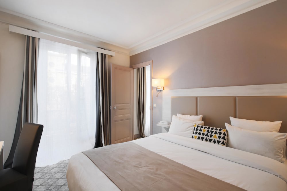 Grand Hotel Des Gobelins 9/55
