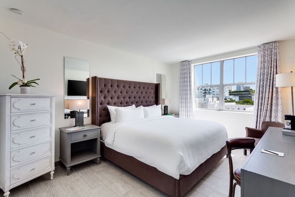 Clinton Hotel South Beach 21/64