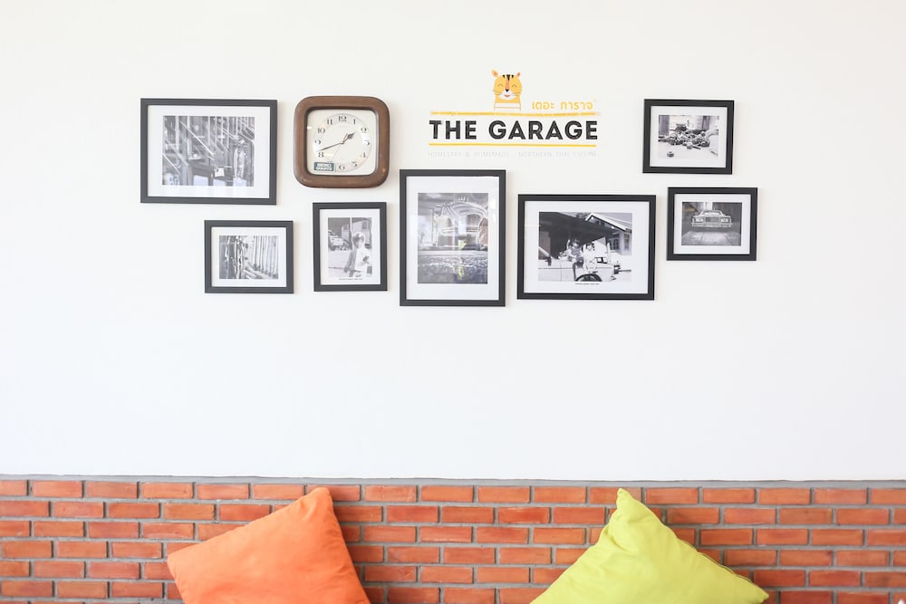 The Garage 11/43