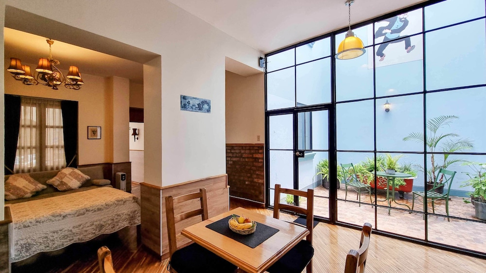 CASA JOAQUIN BOUTIQUE HOTEL 63/74