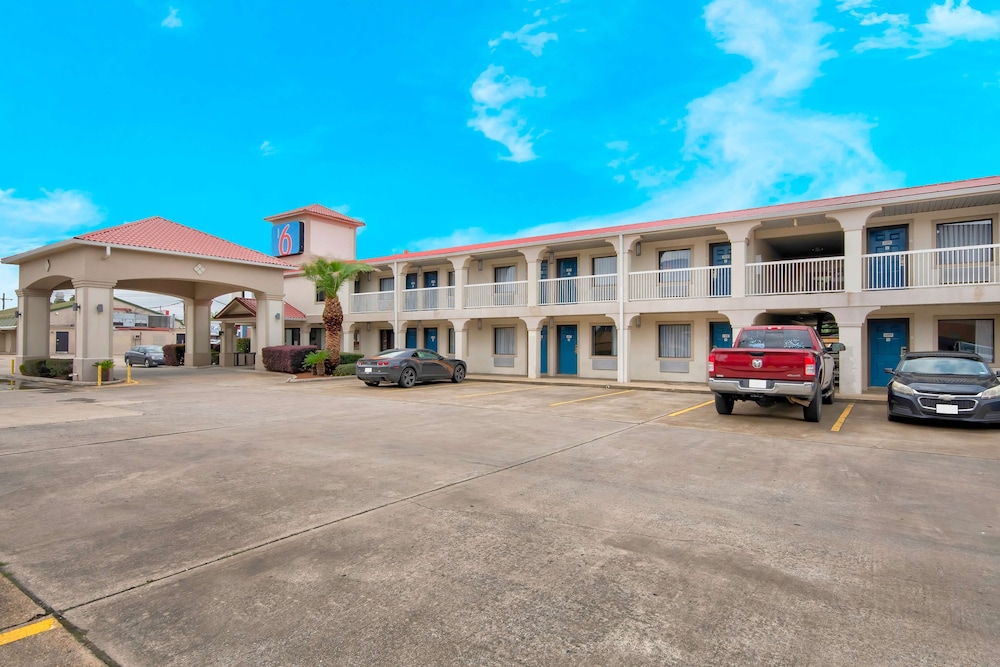 Motel6 Sulphur, LA 45/50