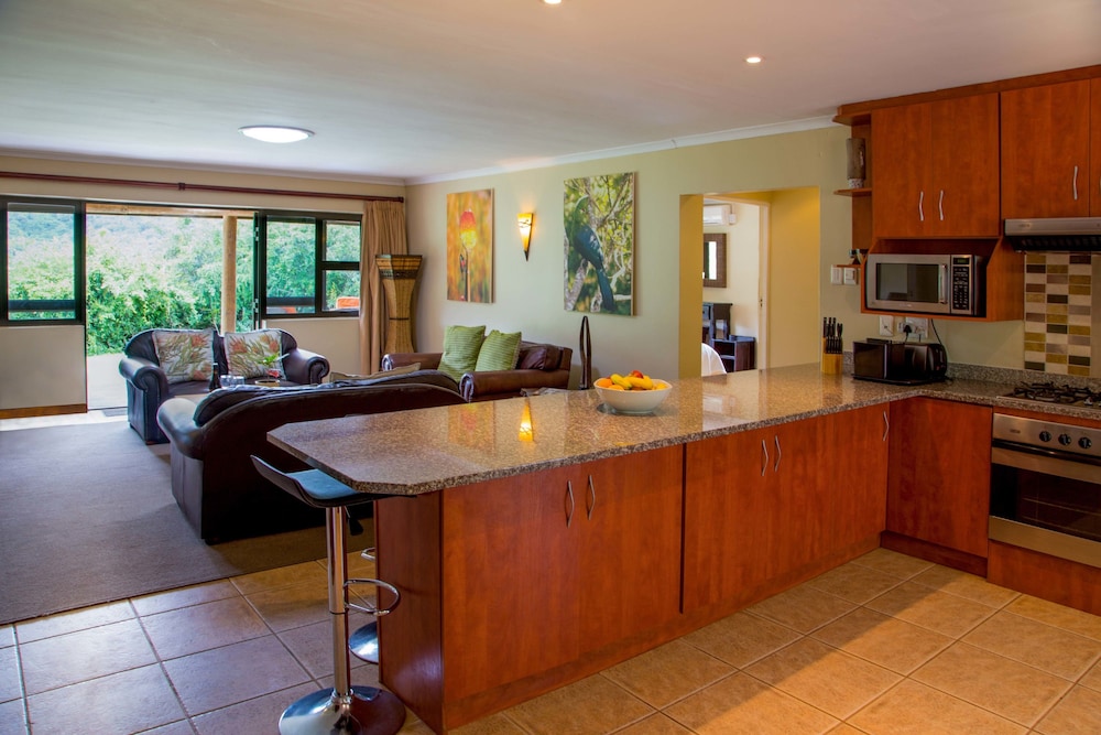 Thunzi Bush Lodge 9/50