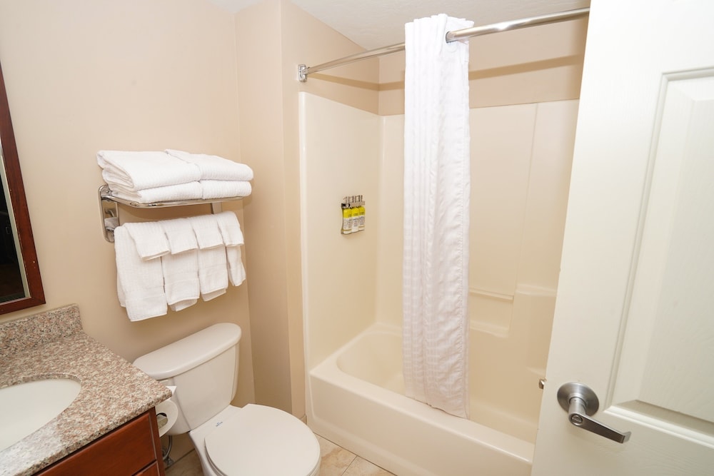 Candlewood Suites Boise-Meridian 12/56