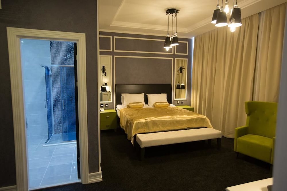Dondar Hotel 19/61
