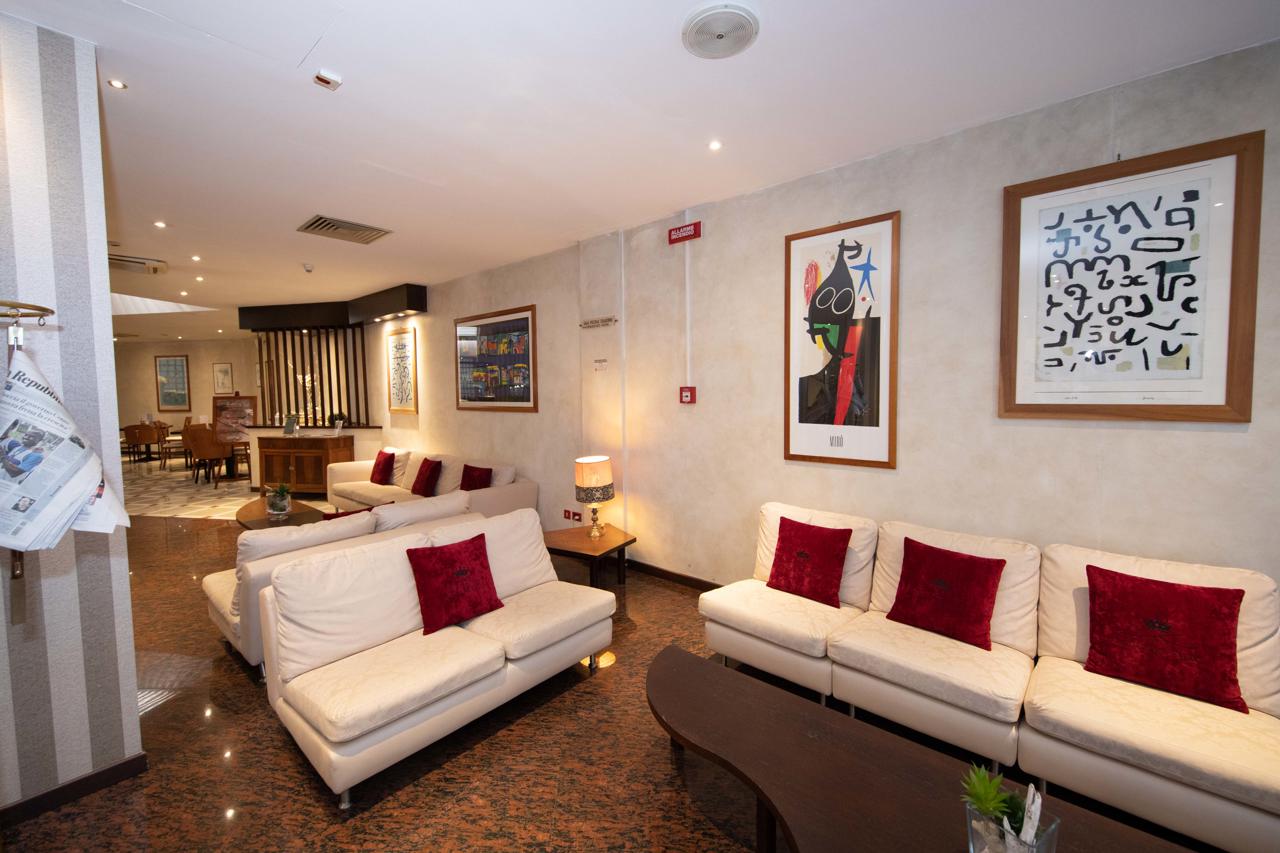Hotel Re Enzo 87/102