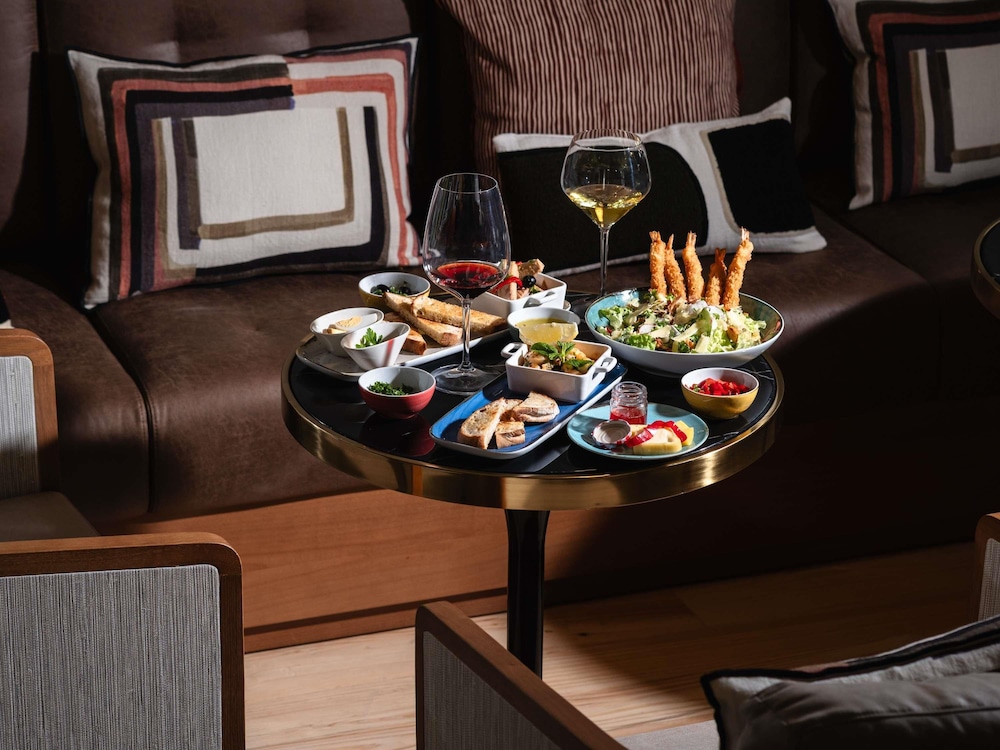 Mercure Ponta Delgada Azores 30/50