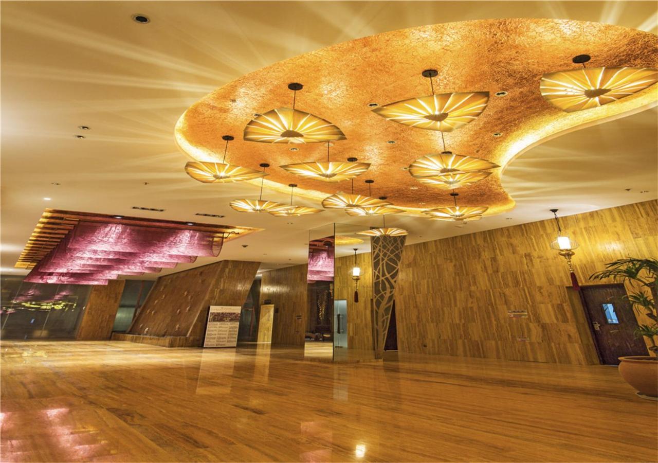 Mangrove Tree Resort World Sanya Bay ( King Palm) 7/50