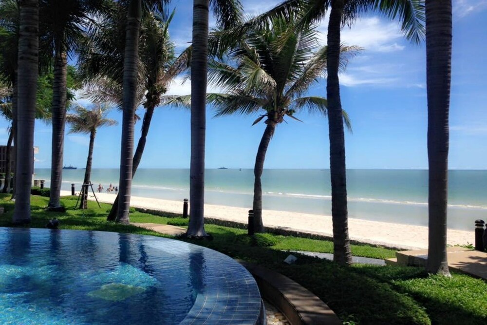 Baan San Ploen Condominium By Renvio 32/54