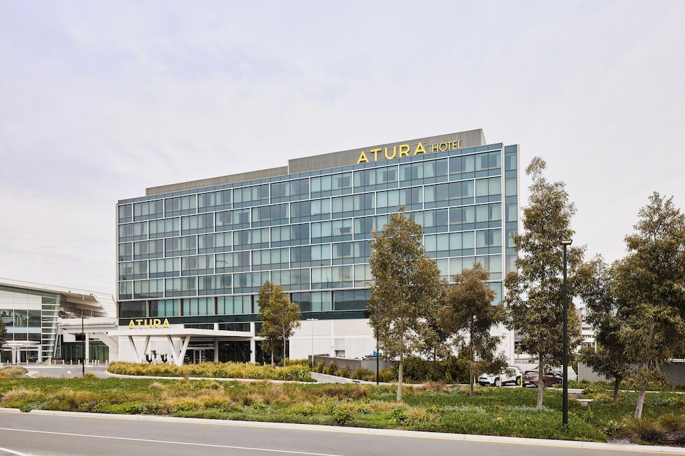 ATURA ADELAIDE AIRPORT HOTEL in ADELAIDE