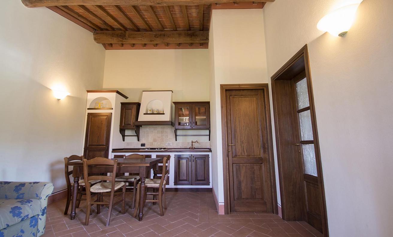 CASALE ETRUSCO 16/39
