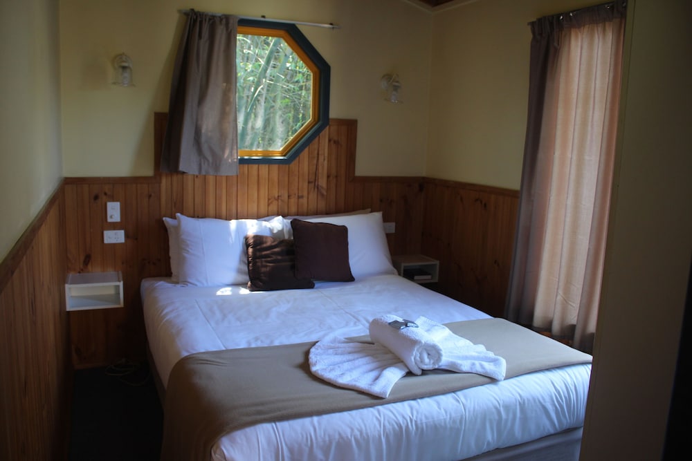 Lanis Holiday Island Caravan Park 22/67