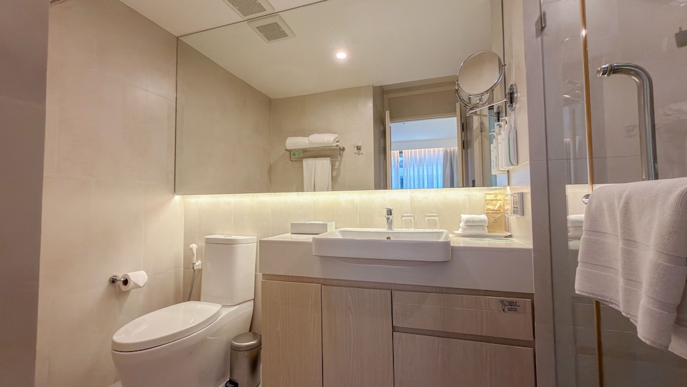جناح بسرير كينج بغرفة نوم واحدة، Bayphere Hotel Pattaya JC 5/7