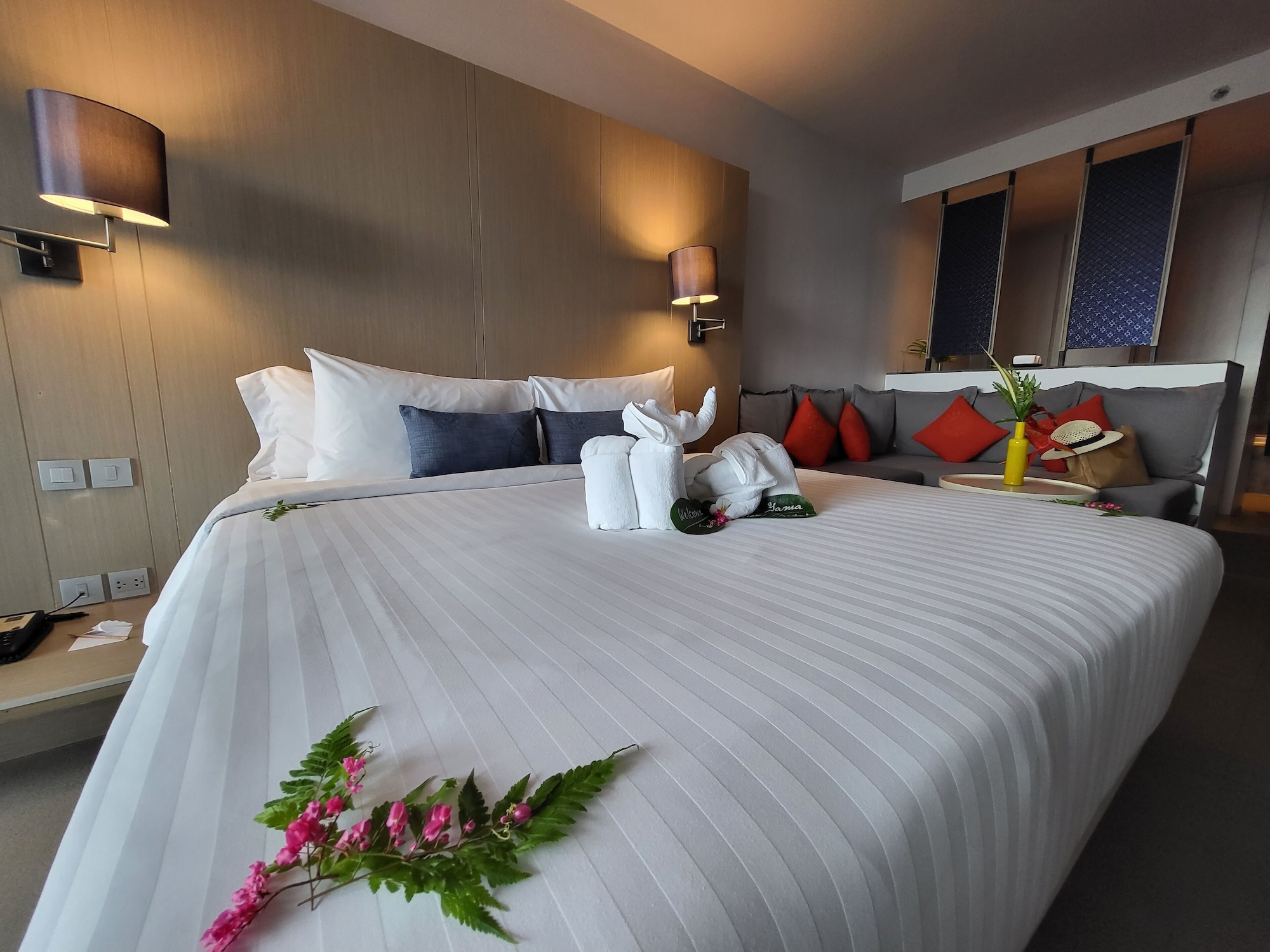 Deluxe Seaview