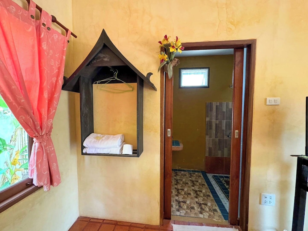 Baanbali Beach Resort 10/50