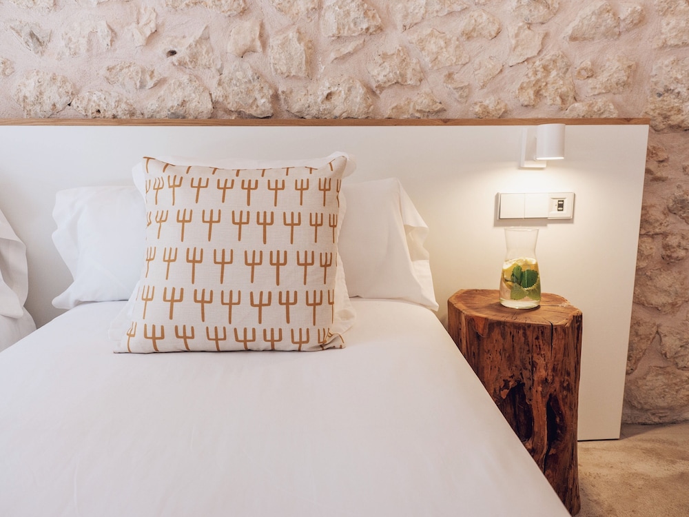 Can Cota Boutique Hotel 42/67