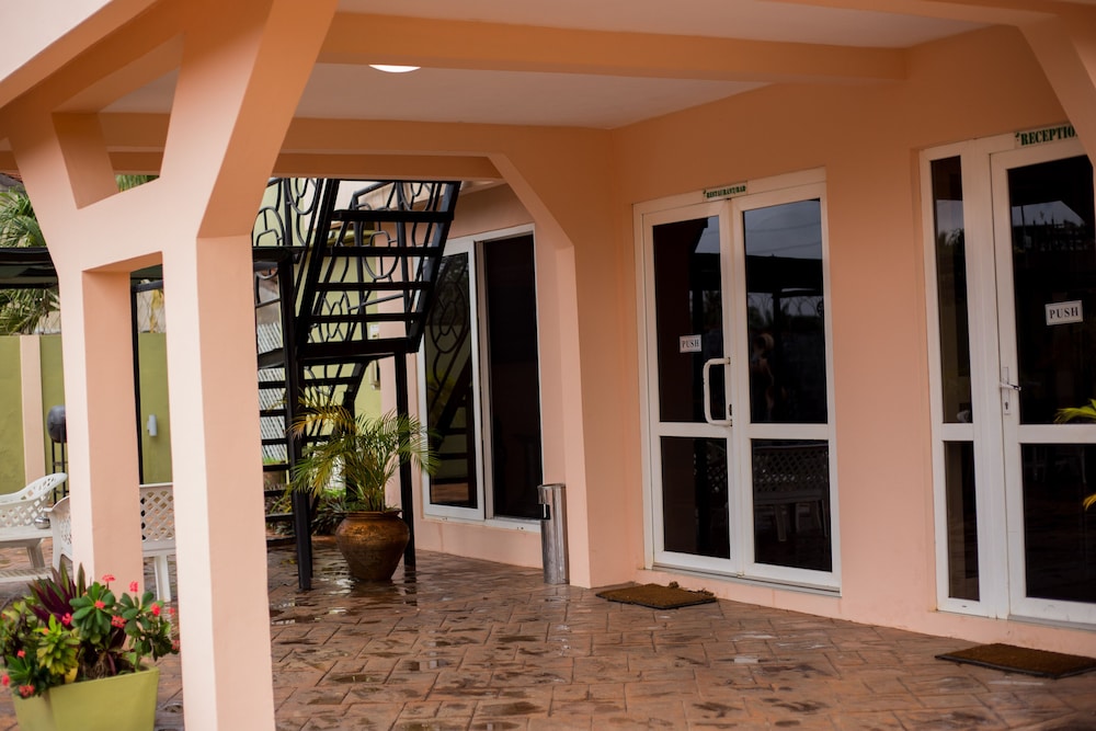 Bella Luxury Hotel 2/42