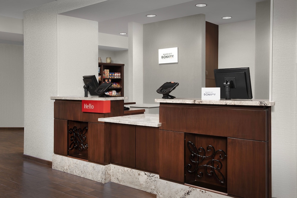 Towneplace Suites Marriott Cal Expo 7/50