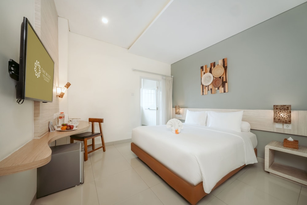 The Wujil Resort and Conventions Semarang 16/43