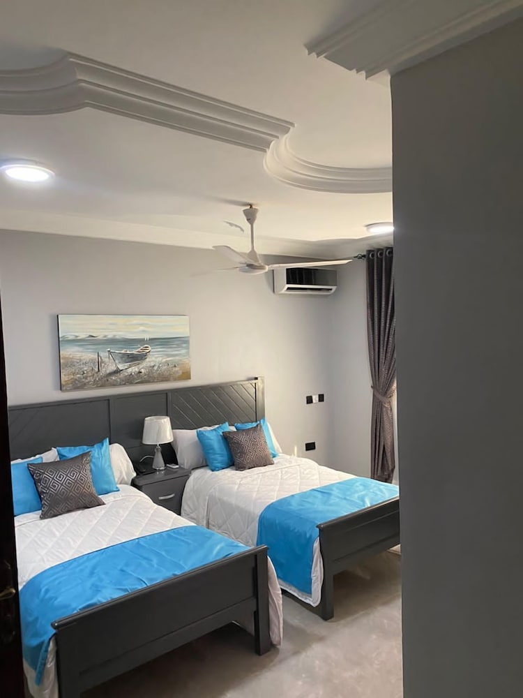 STANDARD, TWIN BEDS