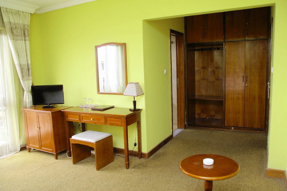 Damu Hotel 26/35
