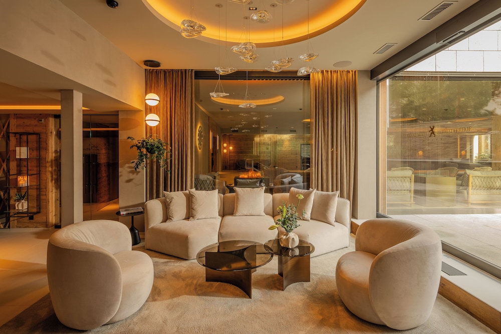 Grand Hotel Zermatterhof 32/50