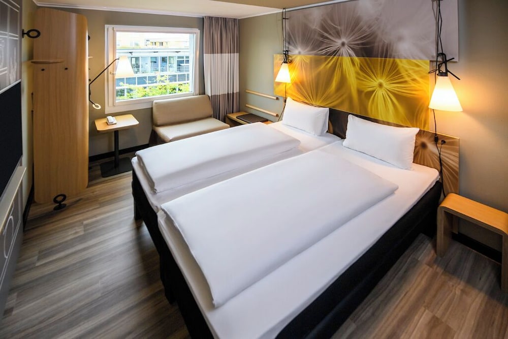 Ibis Munich City West 12/48