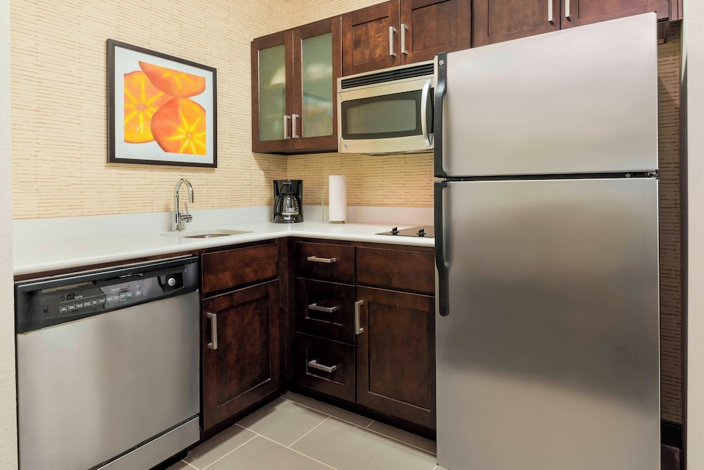 Residence Inn by Marriott Savannah Midtown 50/50