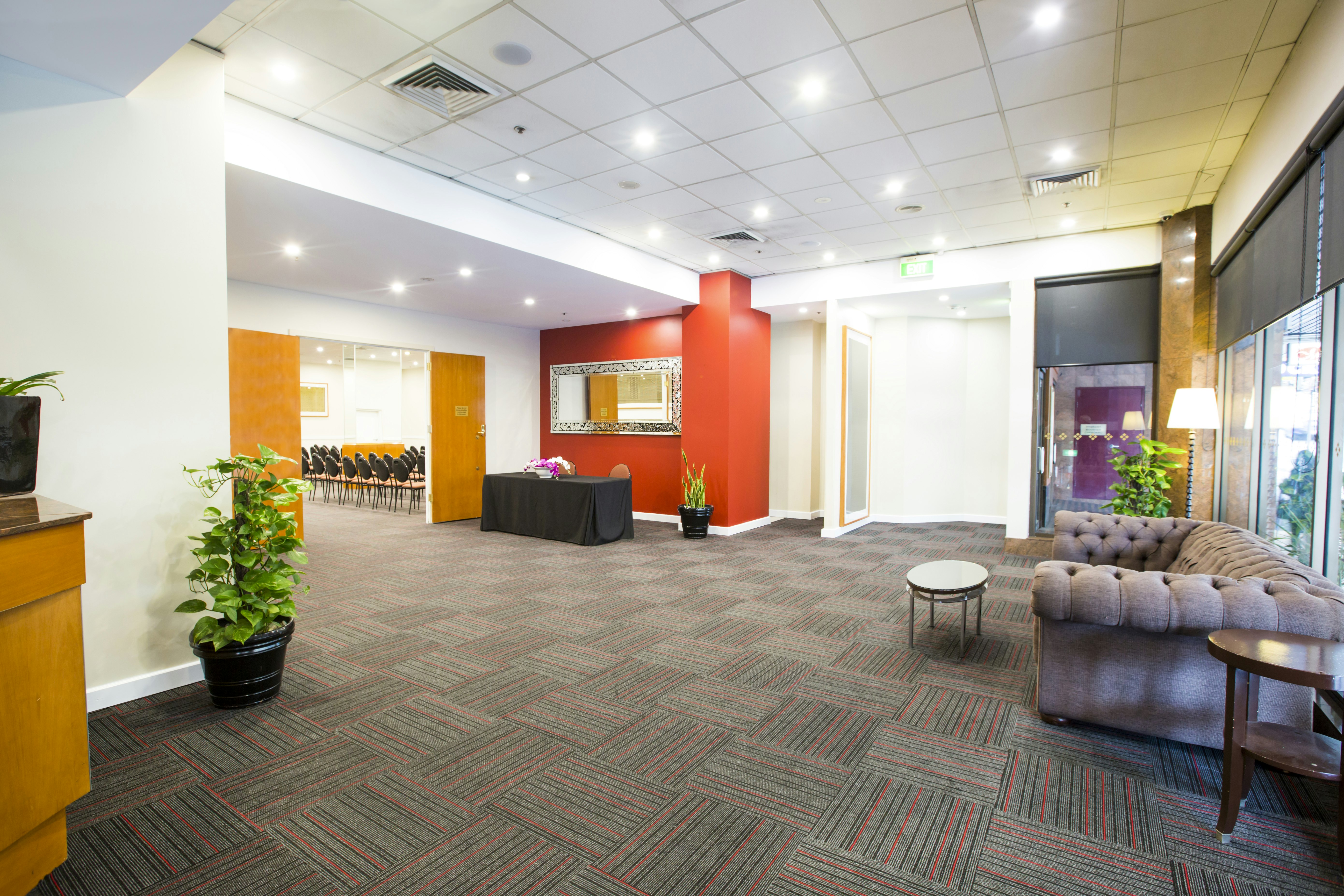 Metro Hotel Marlow Sydney Central 4/17