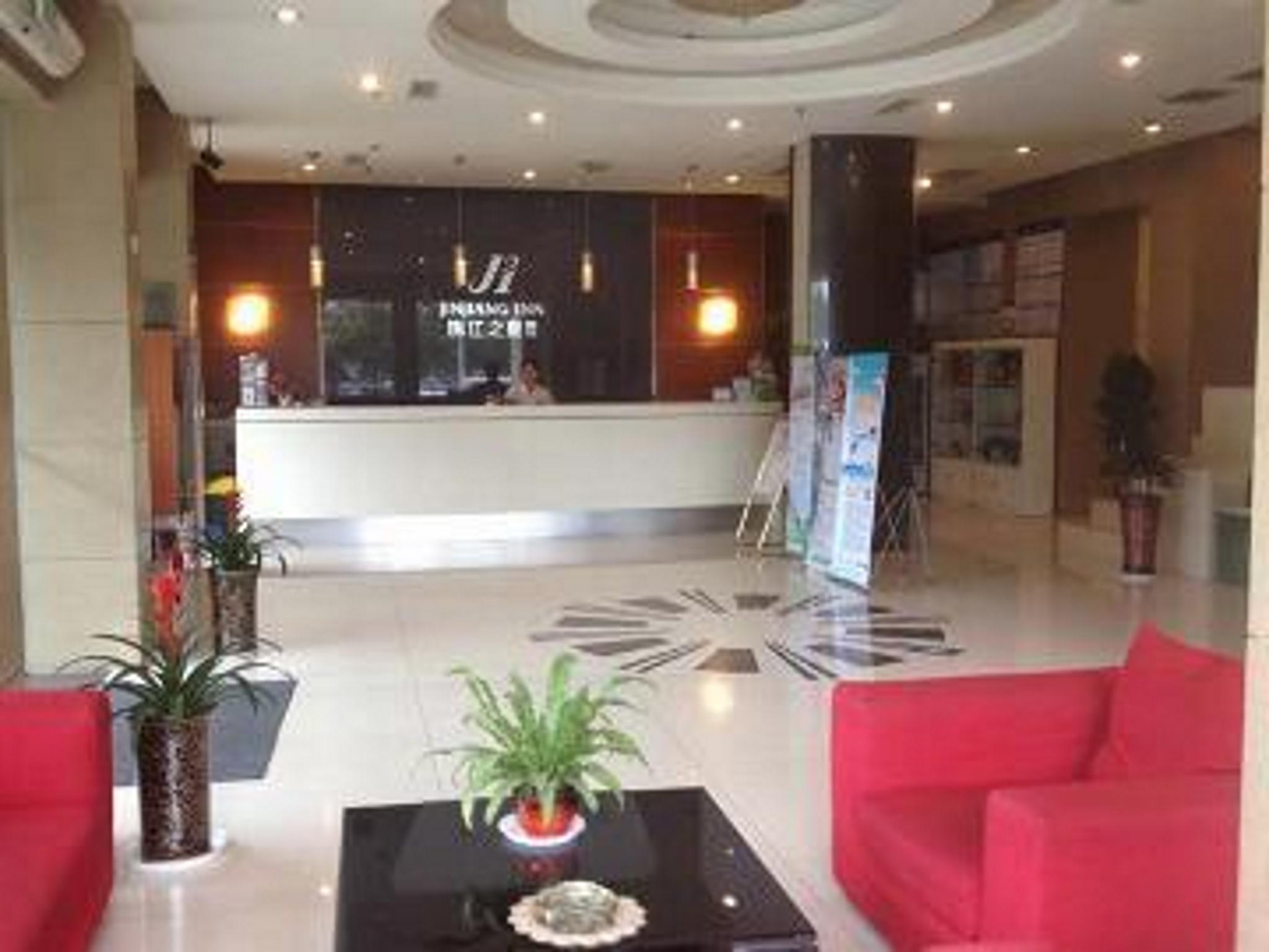 Jinjiang Inn Linyi Railway Station — foto 4